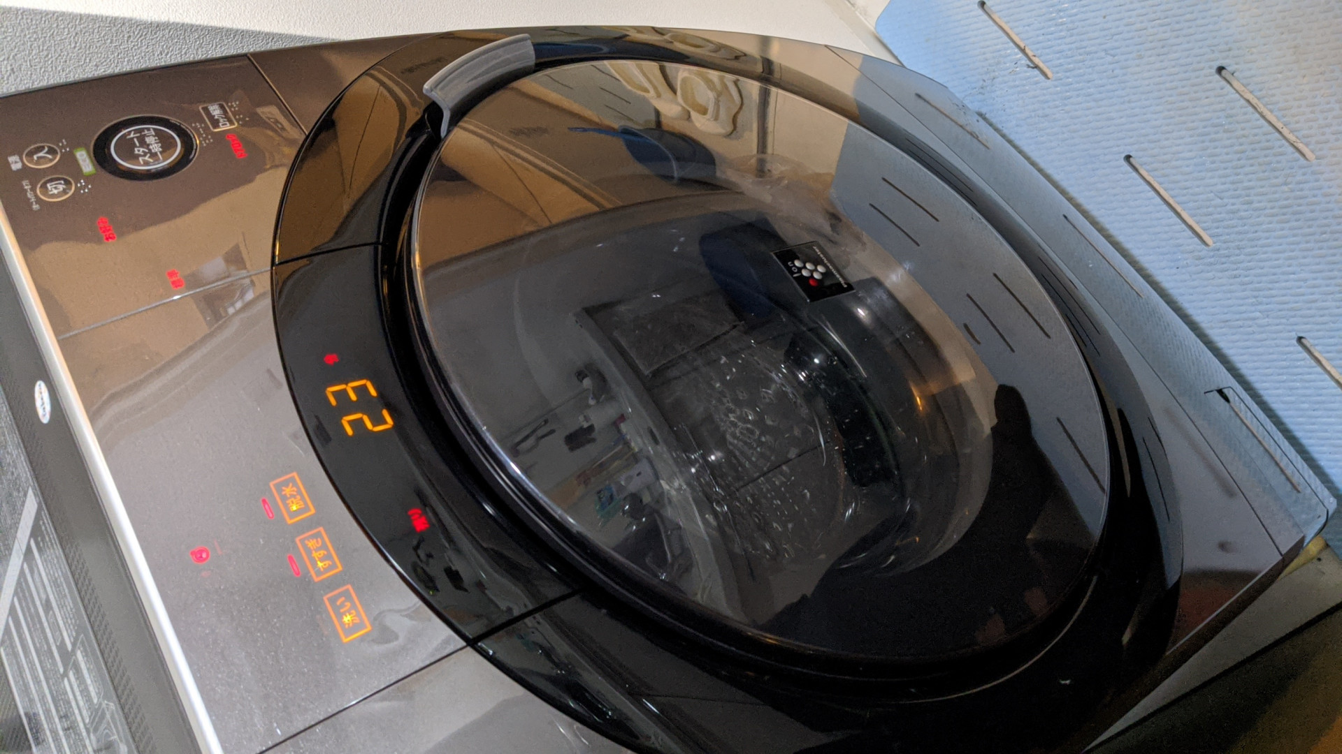 ドラム式洗濯機クリーニングはお任せ下さい。