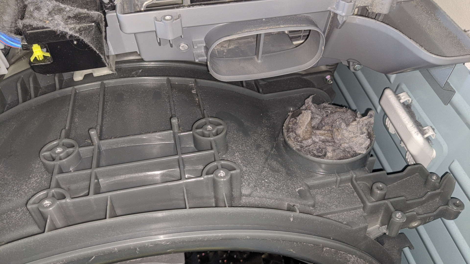 能勢町でドラム式洗濯機クリーニングをしました