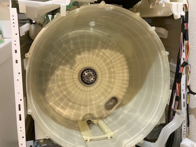 サンヨーのドラム式洗濯機をクリーニングしました